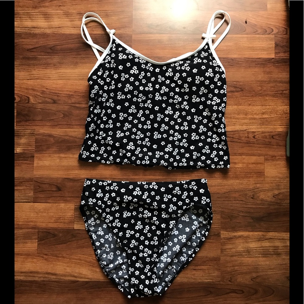 Brand new without tags tankini large